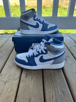 Jordan 1 True Blue Size 3.5y