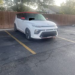 2020 Kia Soul GT line