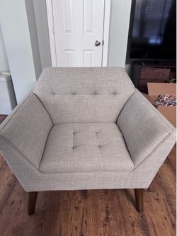 Newport lounge chair