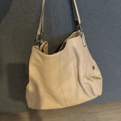 Coach Shoulder Bag (large)