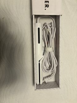 Bondi Boost: airburst styler. Lightweight hair straightener 