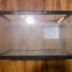 Aqueon 10 Gallon Glass Aquarium