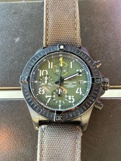Breitling avenger men’s watch