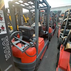 Toyota m6, 2 st, 3000 lbs,