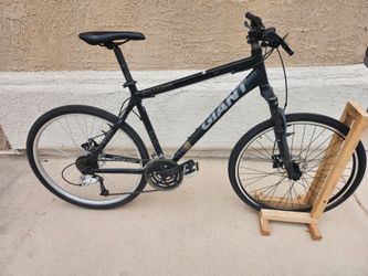 Giant Boulder bike