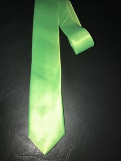 slim tie apple green