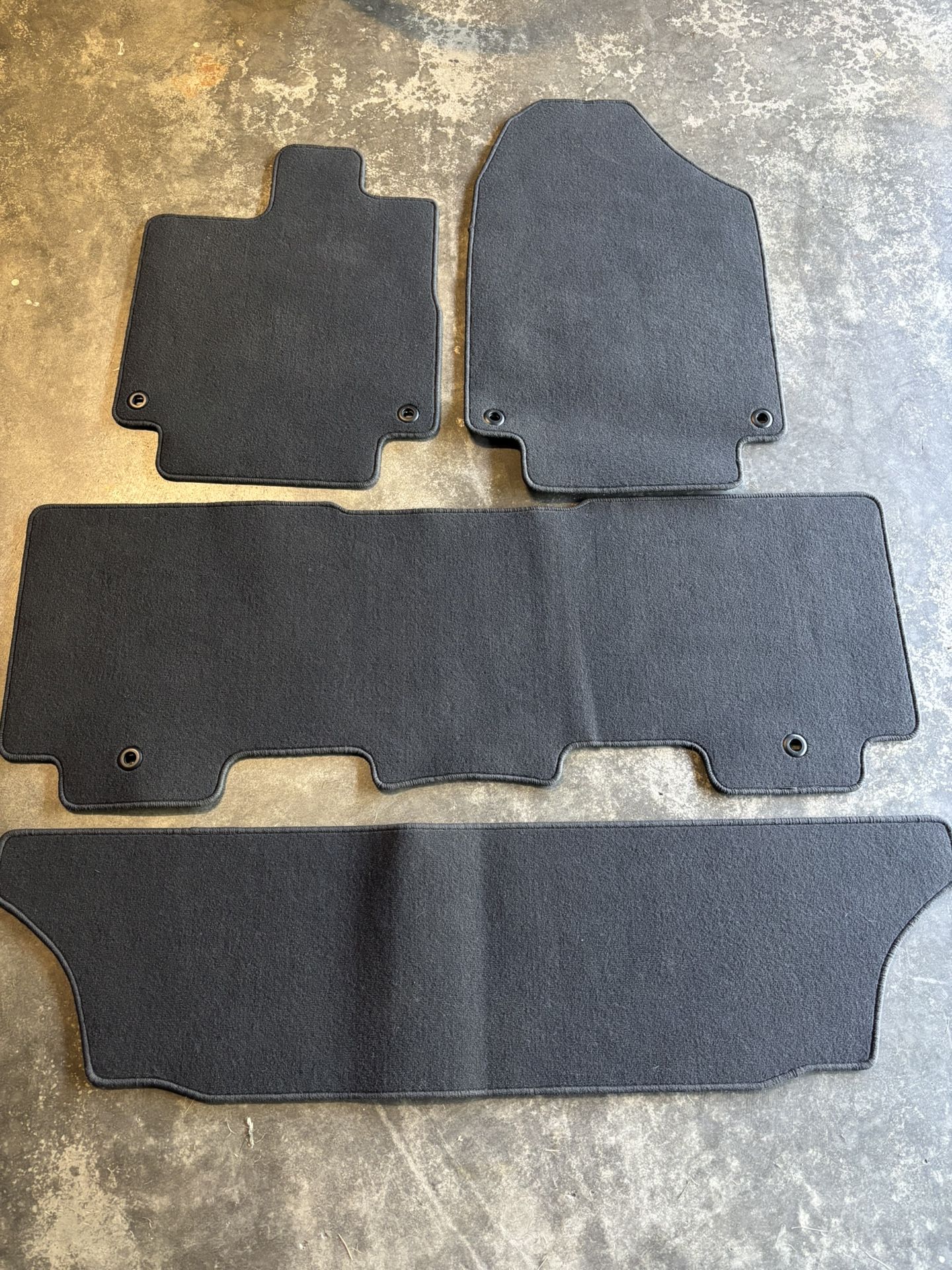 OEM Carpet Floor Mats - 2023 Honda Odyssey