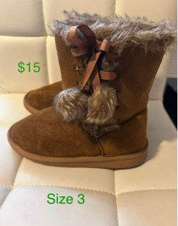 Boots for girls $15