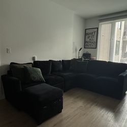 Black sectional couch 