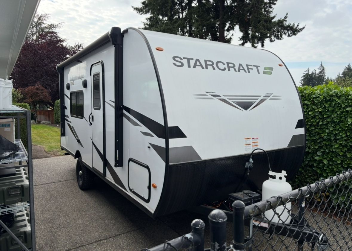 2024 Starcraft Camper 