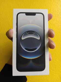 Sealed iPhone 16e $380