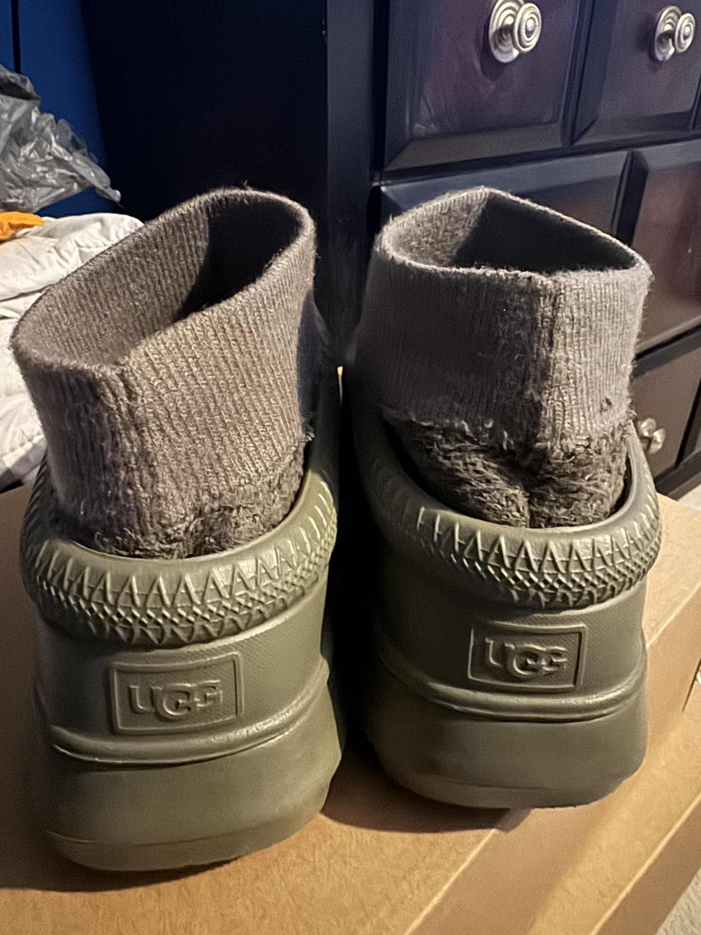 Ugg Tasman X