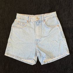 Zara Light Wash Denim Shorts Size 4