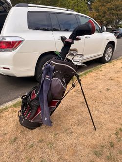 LEFT handed Golf Stand Bag with Full Set of Clubs