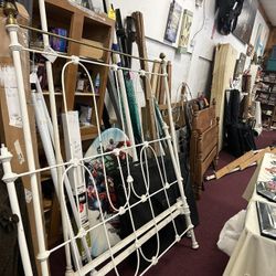 Full Size Bedframe 