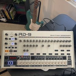RD-9 Drum Machine 