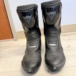 Dainese Course D1 Motorcycle Boots Size 44 (US 11) – Excellent Condition