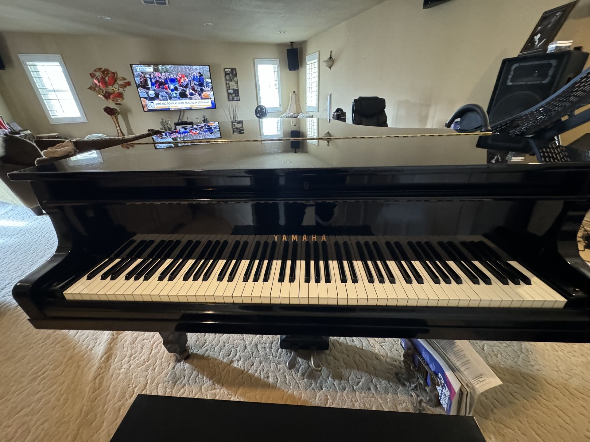 Yamaha G2 Baby Grand Piano