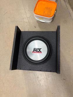MTX Audio Subwoofer in Ported Box