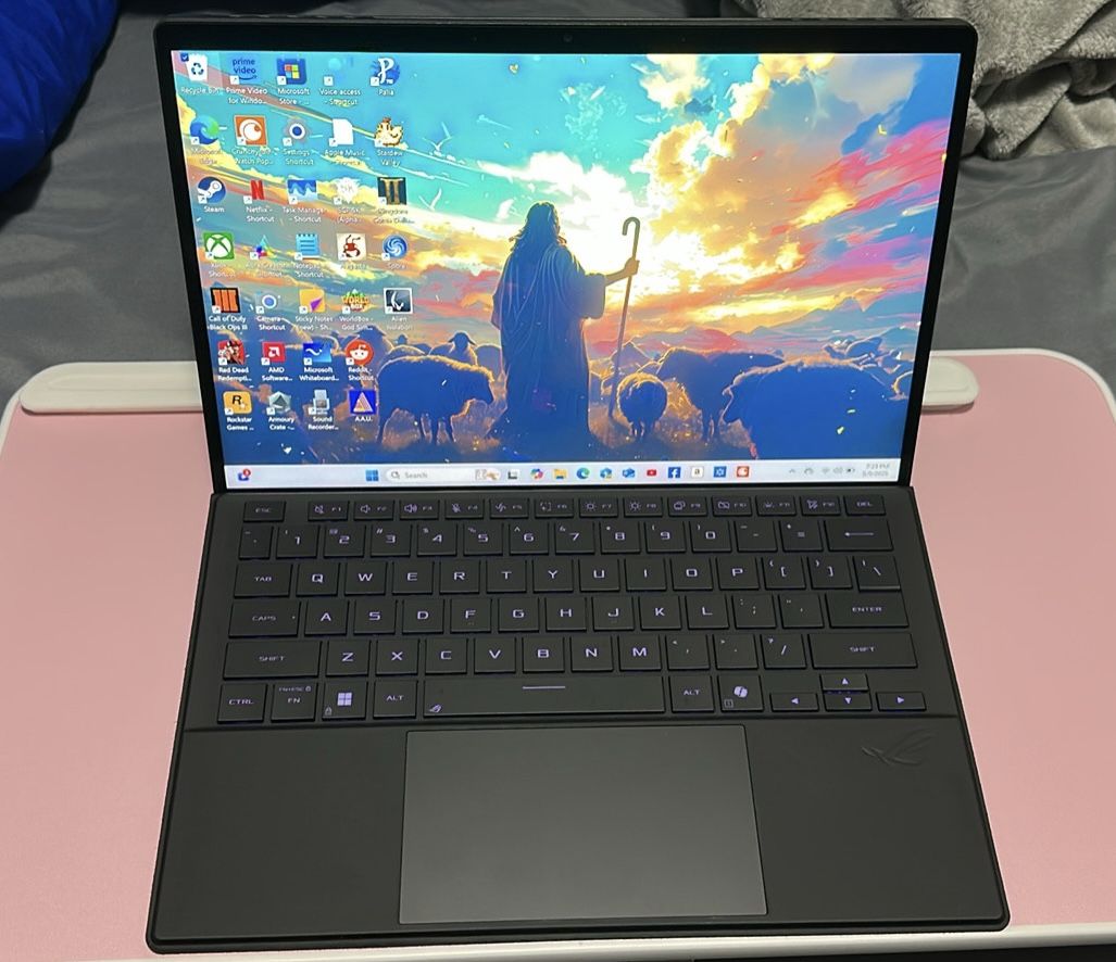 Asus ROG Flow z13 AMD Ryzen Al Max+ 395 - 32GB RAM
