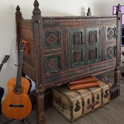 Antic Storage Trunk