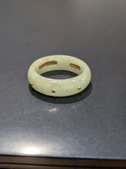 Jadeite Ring with gold accents  14kt