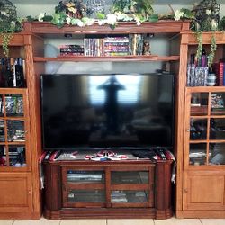 Entertainment Center Wood Furniture Set from El Dorado