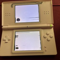 DS lite ( Needs New Screen)