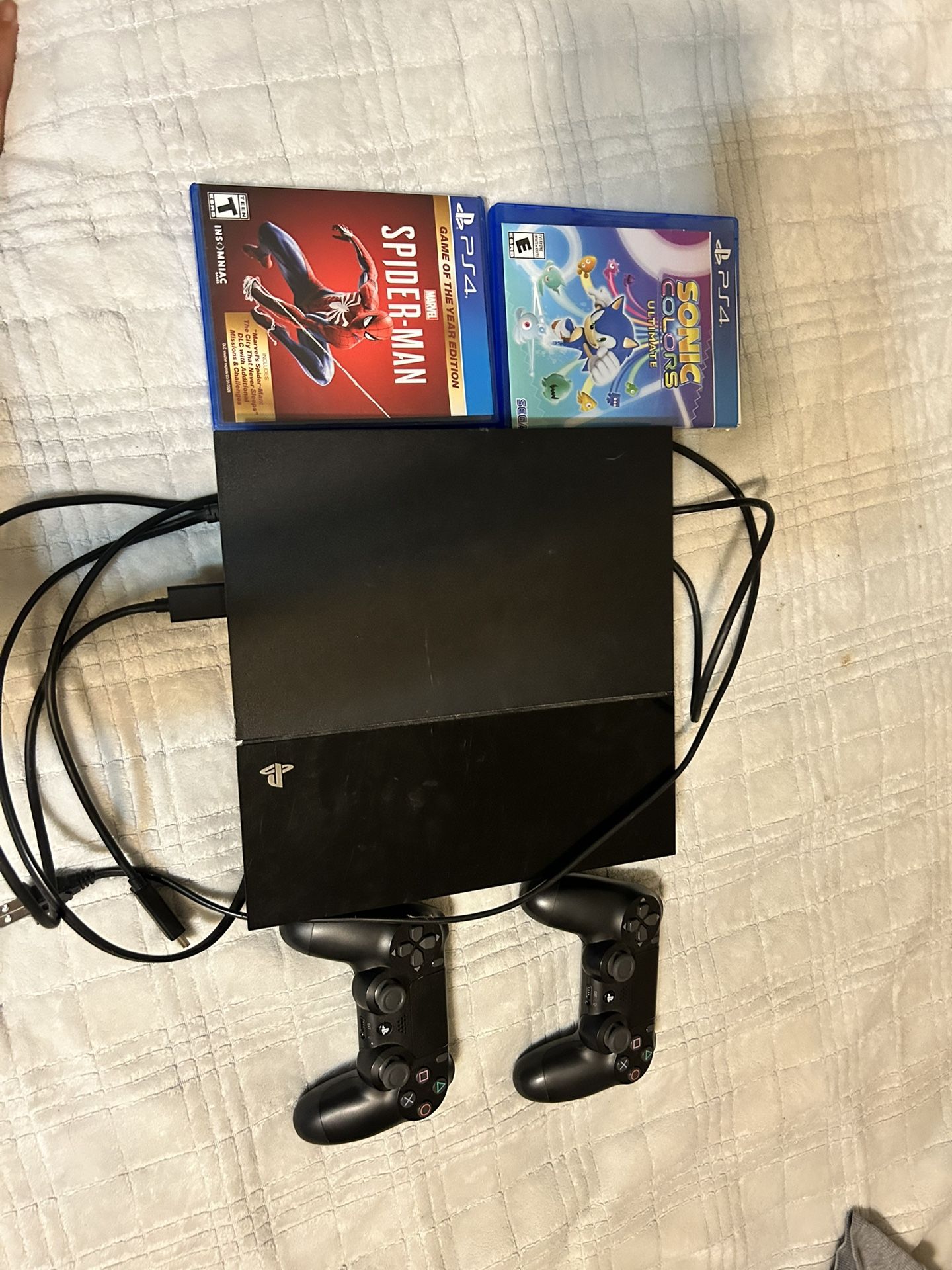 PS4 With 2 Controllers And Cords