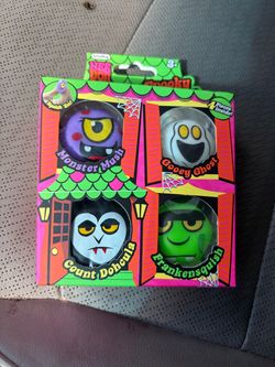 Needoh 4 pack spooky squish kin