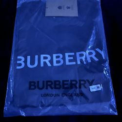BURBERRY T SHIRT 