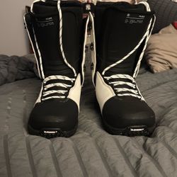 FUSE Ride snowboard boots