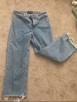 Abercombie and fitch size 30x30