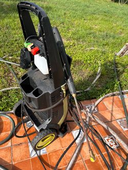 Pressure washer