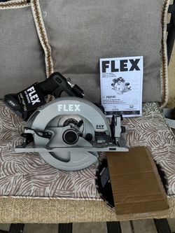 FLEX 24V Brushless Circular Saw