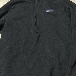 Women’s Black Medium Patagonia Better Sweater 1/4 Zip