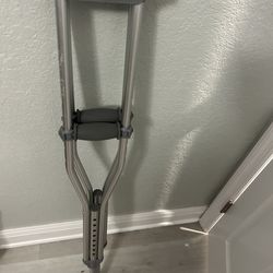 Kid crutches