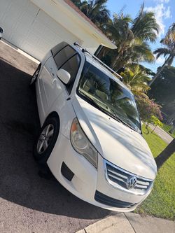 Mint condition 2010 Volkswagen van