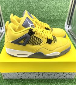 Jordan 4 Retro Lightning (2021)