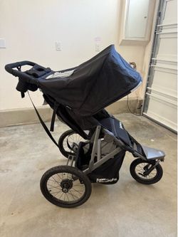 Joovy Zoom 360 Ultralight Jogging Stroller
