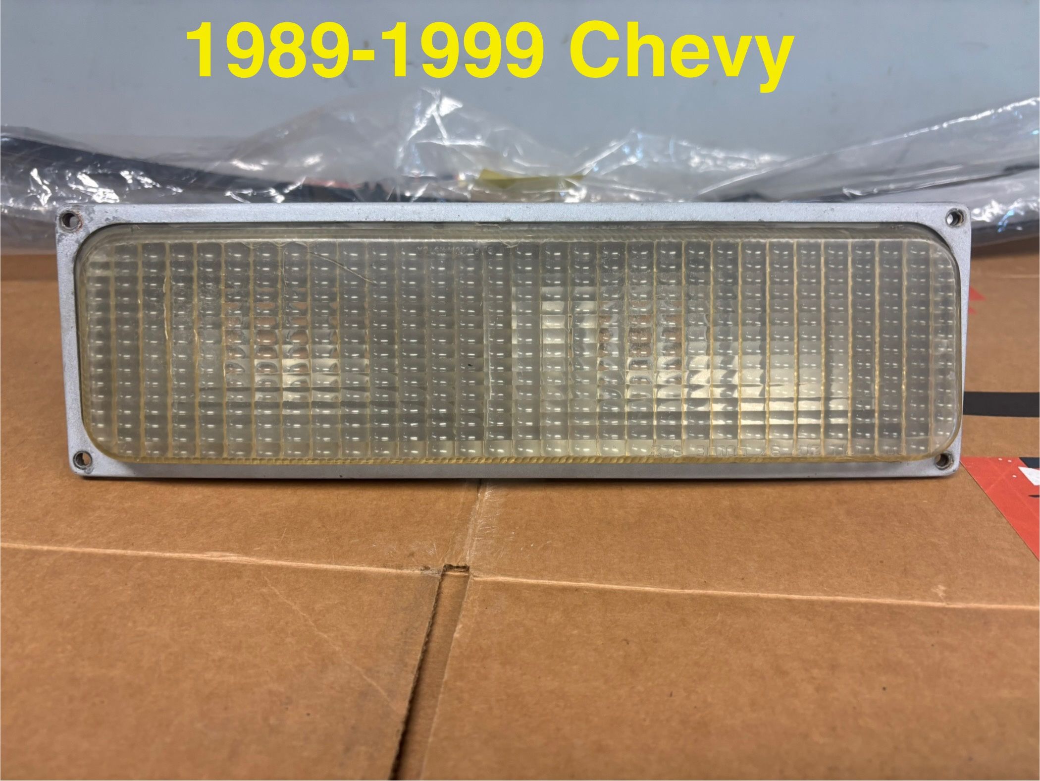 1989’ - 1999’ Chevy Suburban Left Driver Side Turn Signal Marker