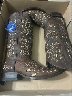 Women’s boots