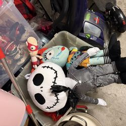 Large NIGHTMARE BEFORE CHRISTMAS DOLLS DECORATIONS & Black Xmas TREE!!! 