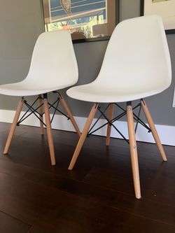 Pair of Mid century modern style chairs
