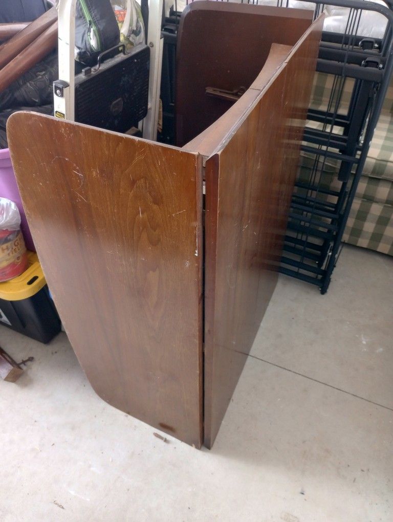 Folding Wing Kitchen Table 