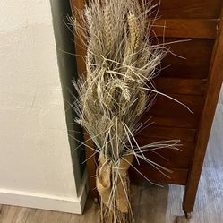 Decorative Grass Bundle 