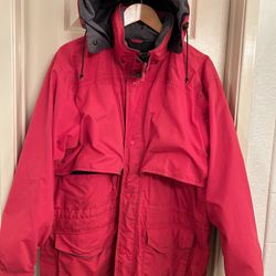 Eddie Bauer Men’s Rain jacket Size Large 