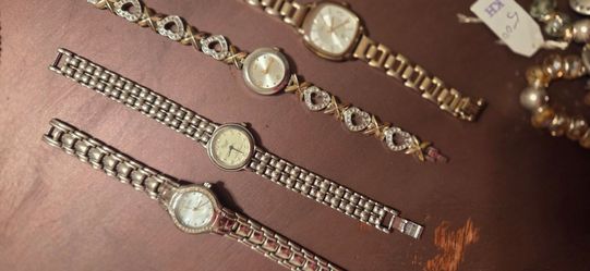 Lot of 4 Women's Fashion Watches
