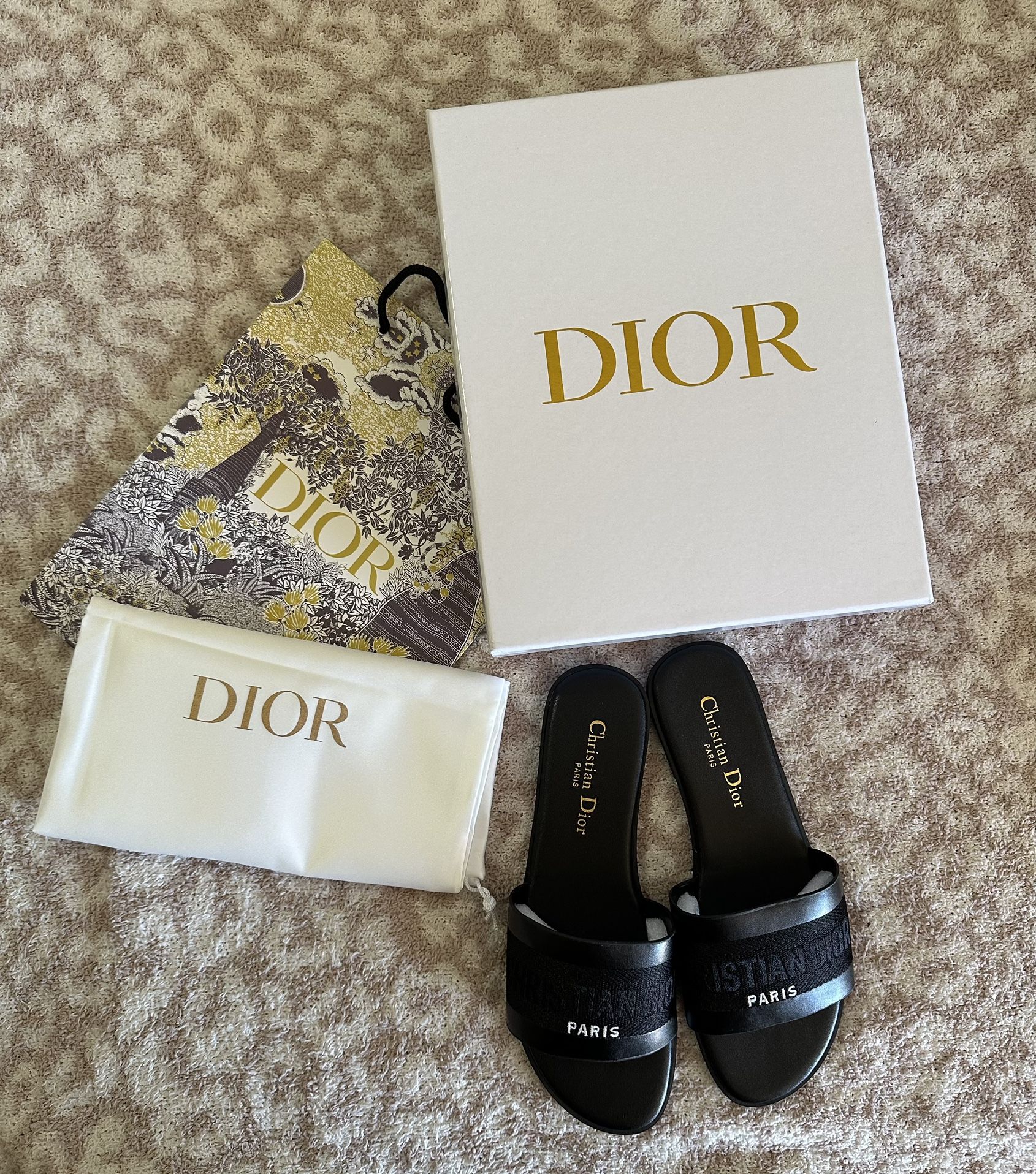 Christian Dior All Black Slides $125 **READ DESCRIPTION**