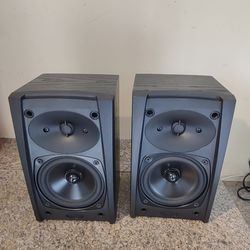 Boston bookshelf speakers